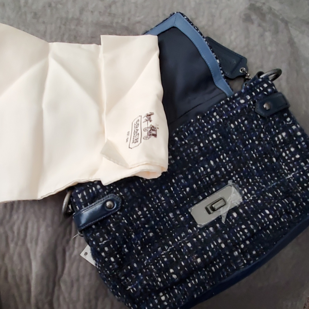 Purse - Picture 8 of 8